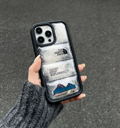 כיסוי אופנתי איכותי וייחודי מעוצב לאייפון - The North Face